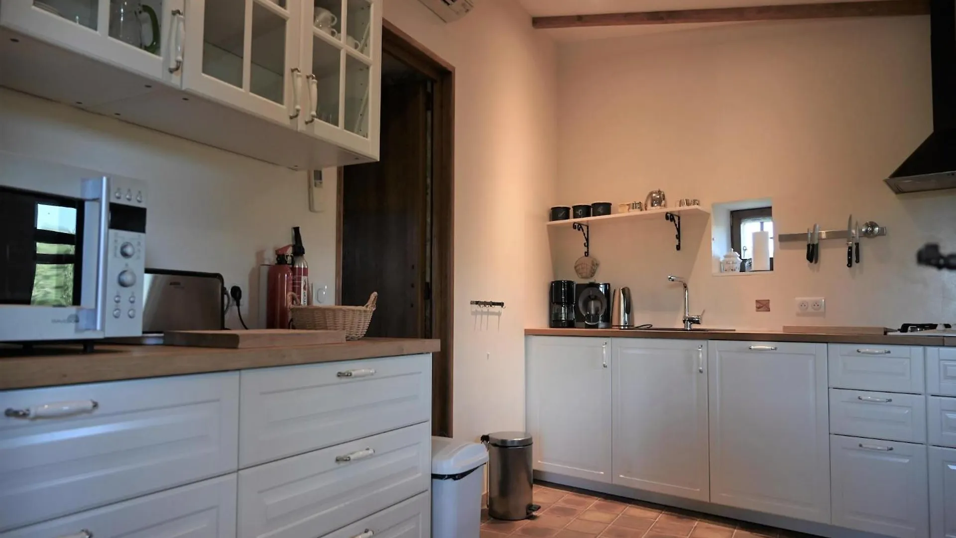 Montréal Restful Villa In Largenti Re With Swimming Pool 0*,  צרפת