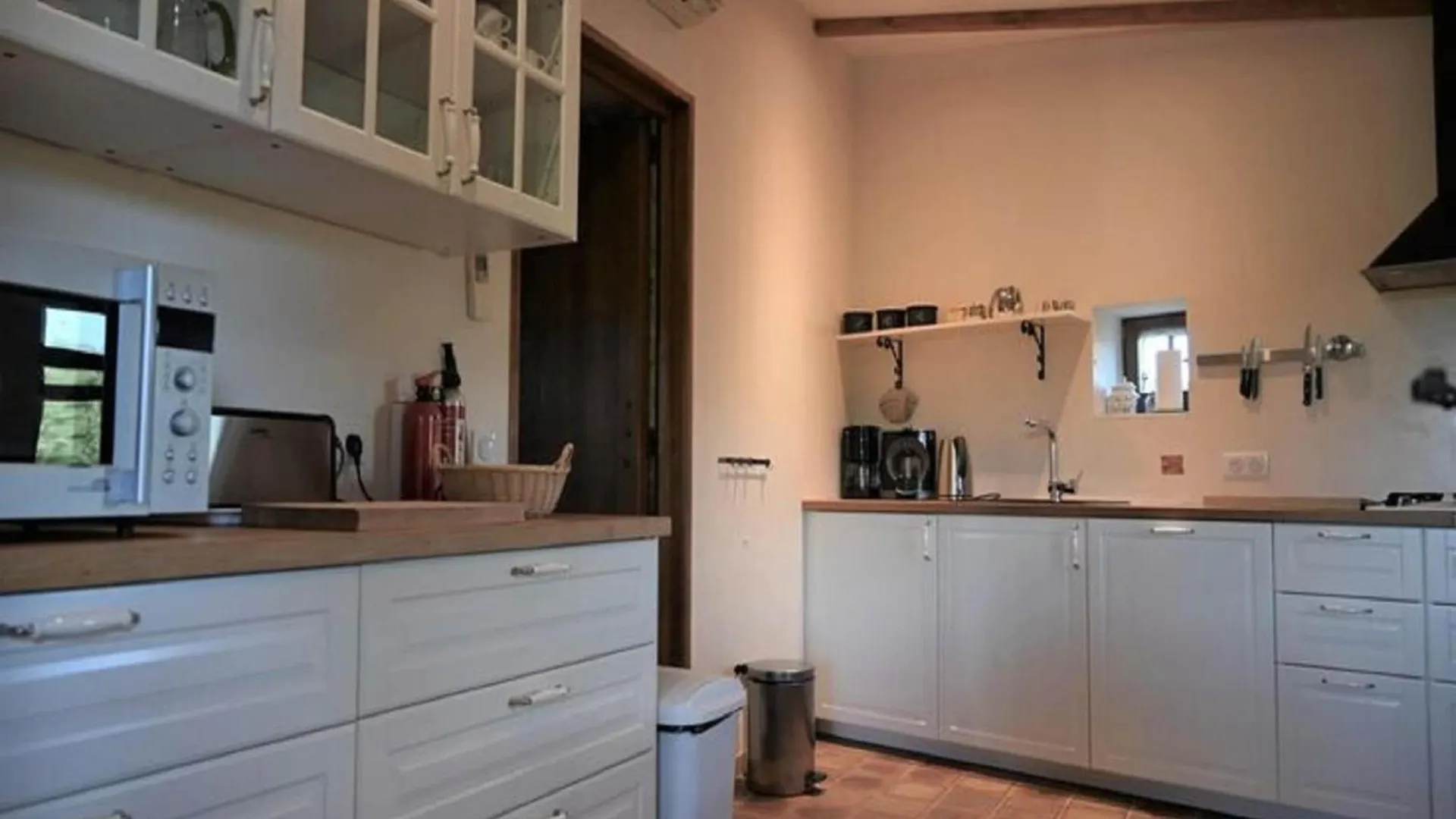 Montréal Restful Villa In Largenti Re With Swimming Pool